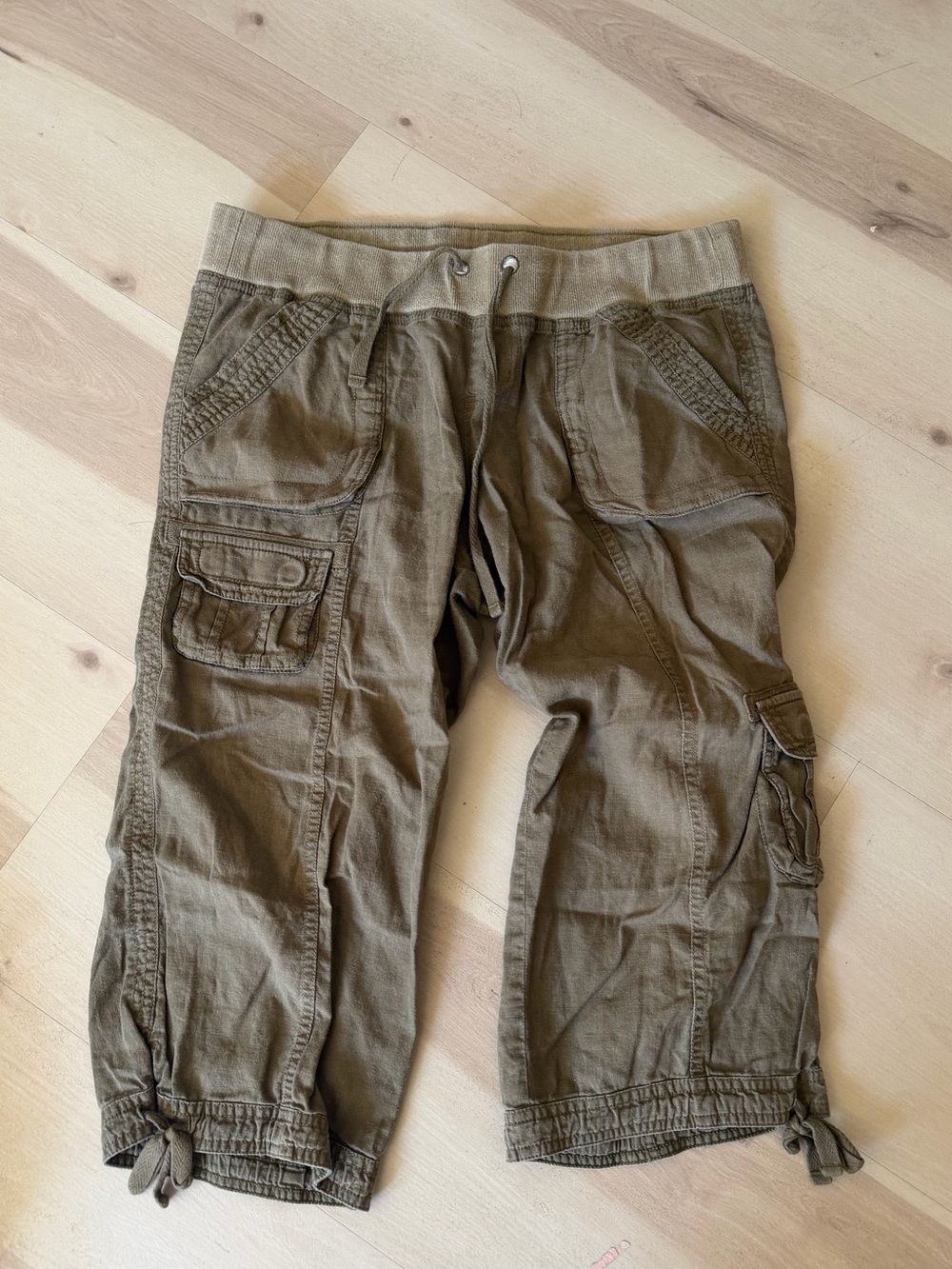 Vintage Y2K Converse Grunge Skater Cargo Capris with Drawstring Waist